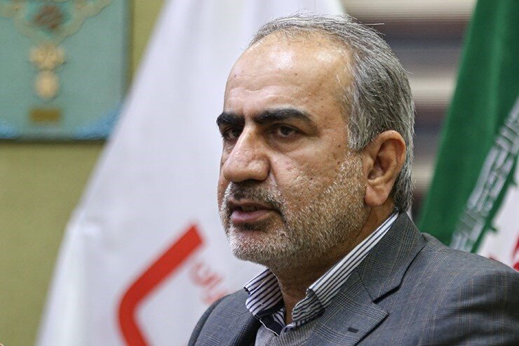 قادری: تزریق پول، مشکل بورس را حل نمی کند