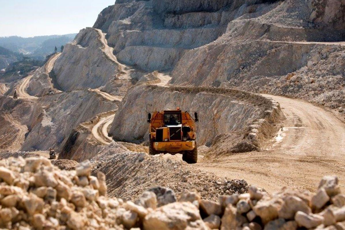 تقسیط حقوق دولتی معادن در سال‌های ۱۴۰۳ و ۱۴۰۲