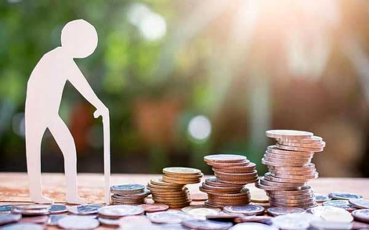 تذکر عضو کمیسیون بهداشت درباره تأخیر در پرداخت حق بیمه بازنشستگان