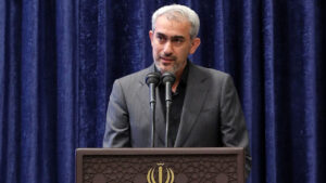 علی مدنی زاده، بورس، ارز وزیر اقتصاد