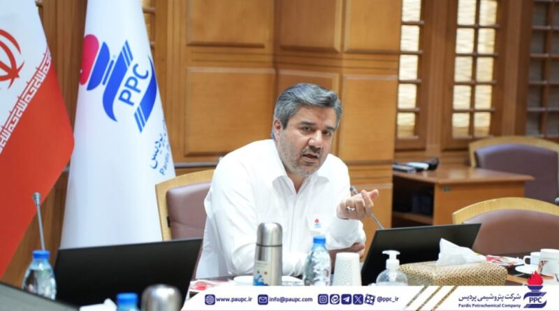 عبدالرحیم قنبریان مدیرعامل پتروشیمی پردیس