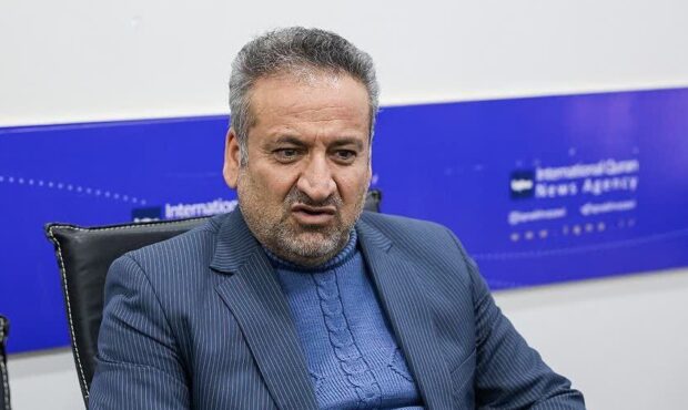 انتقاد نجمآبادی از پرداخت پاداشهای کلان به هیات مدیره شرکت های دولتی زیانده انتقاد نجمآبادی از پرداخت پاداشهای کلان به هیات مدیره شرکت های دولتی زیانده