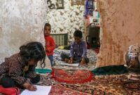 ۲۶ میلیون نفر دچار فقر مطلق داریم / ۴ میلیون نفر دچار فقر شدید هستند؛ یعنی درآمد آنها کفاف غذای روزانه‌شان را هم نمی‌دهد