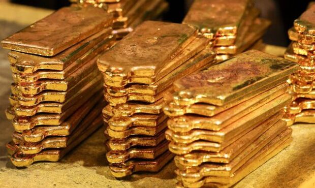 ایران پنجمین خریدار بزرگ طلای جهان شد؛ پشت پرده واردات ۵۸ تن طلا