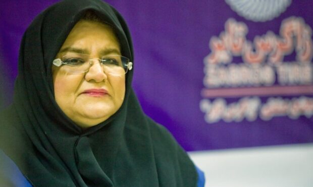 ماجرای زنی که سهام یک شرکت بورسی را 11 برابر قیمت تابلو خرید