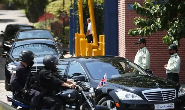 مصوبه جدید دولت برای انتقال خودروهای کارکرده سفارتخانه‌ها