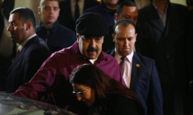 ترامپ: مادورو و همسرش دستگیر و از ونزوئلا خارج شده‌اند